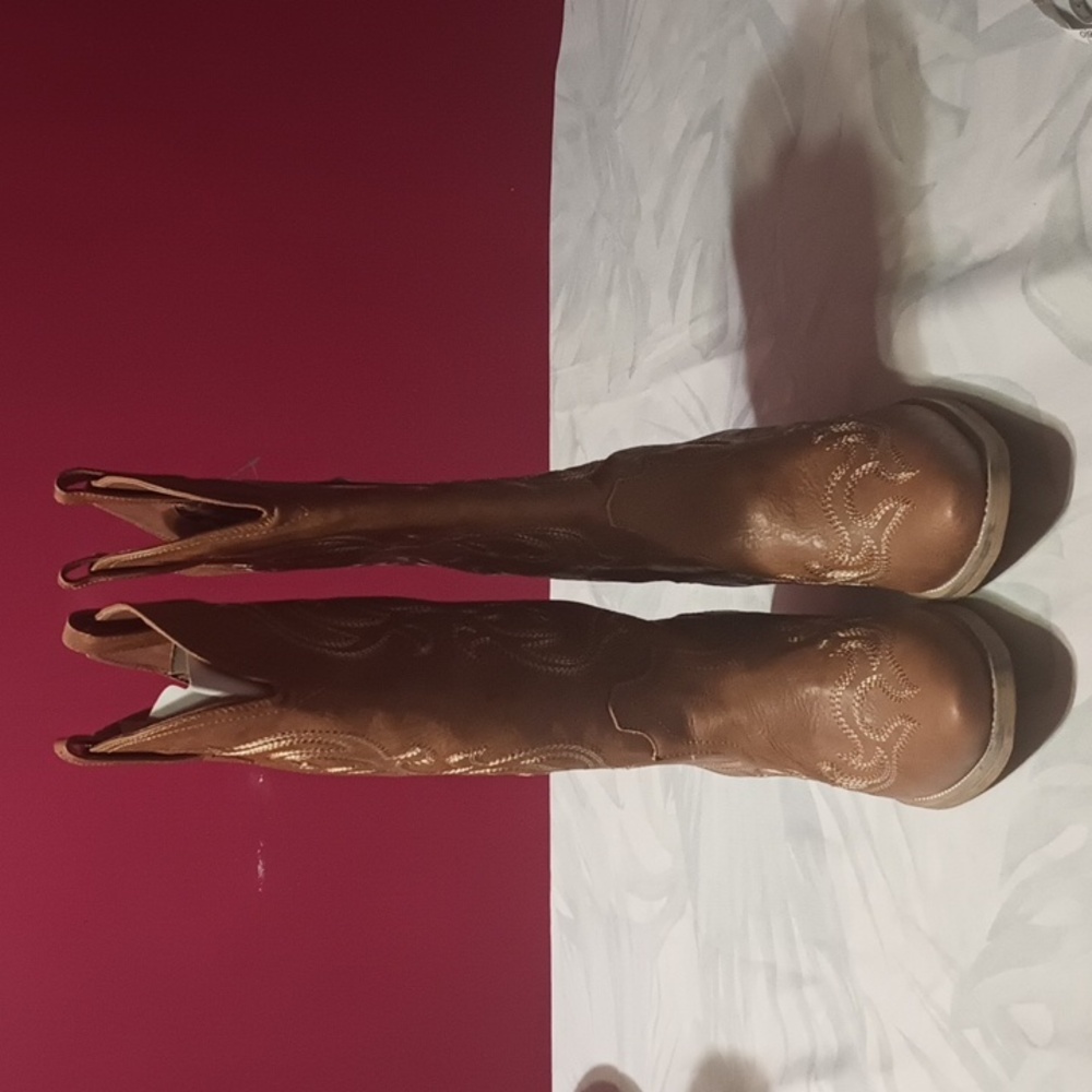 ROLLDA Brown Western Heeled Boots - Picture 2 of 14